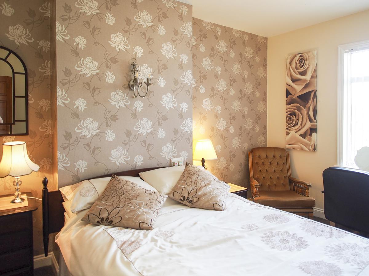 Leaded Light Guest House Solihull Ngoại thất bức ảnh