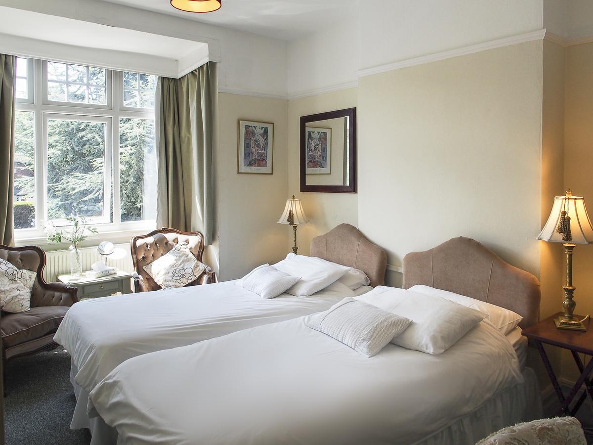 Leaded Light Guest House Solihull Ngoại thất bức ảnh